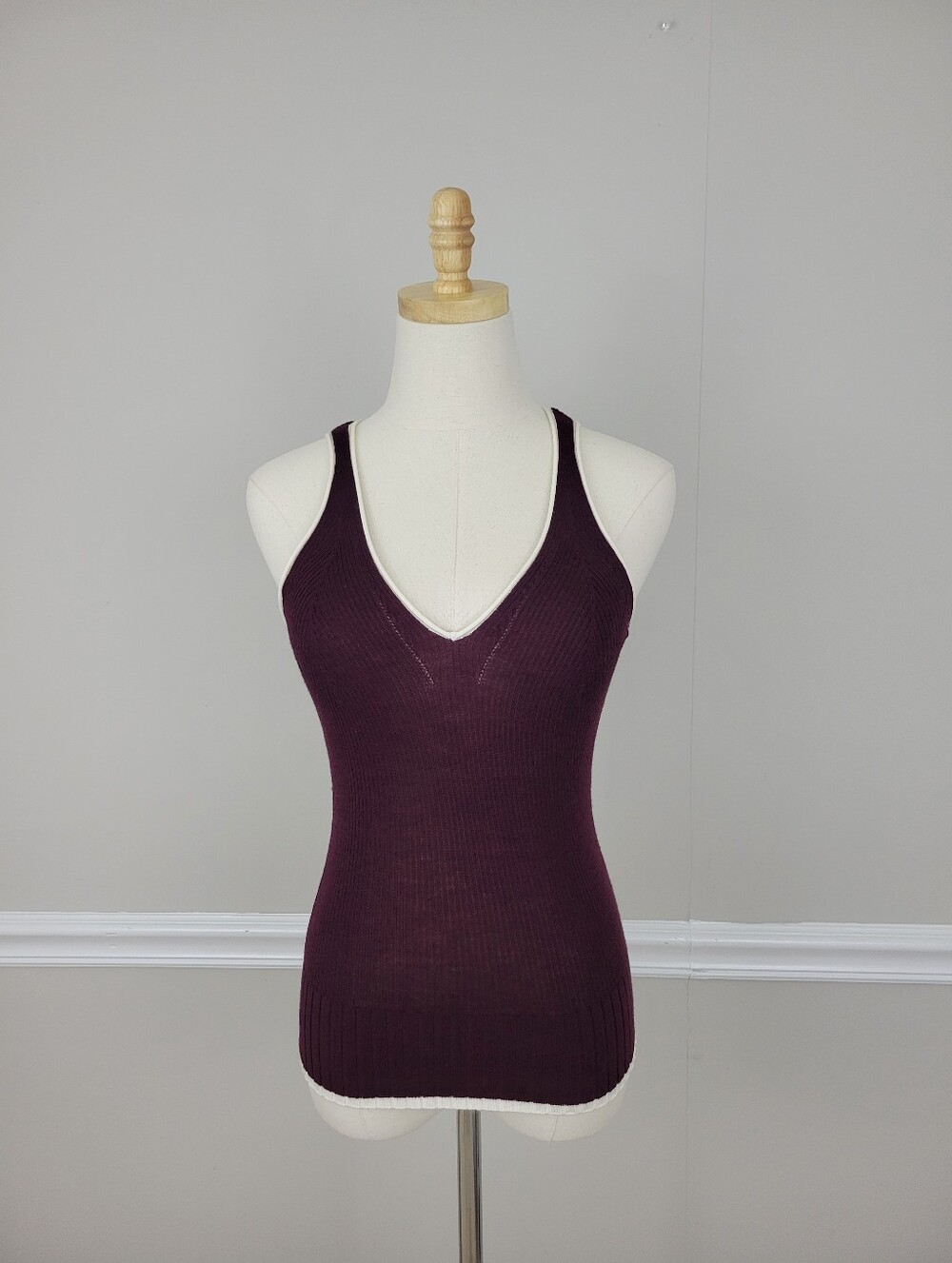 Madewell Deep Plum Ribbed V-Neck Tank